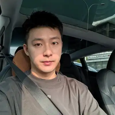 邓欣